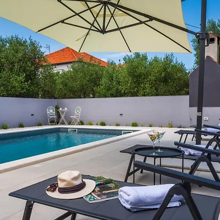 House Vito 扎达尔