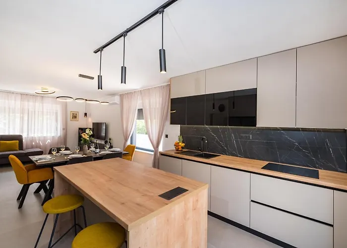 فيلة House Vito زادار