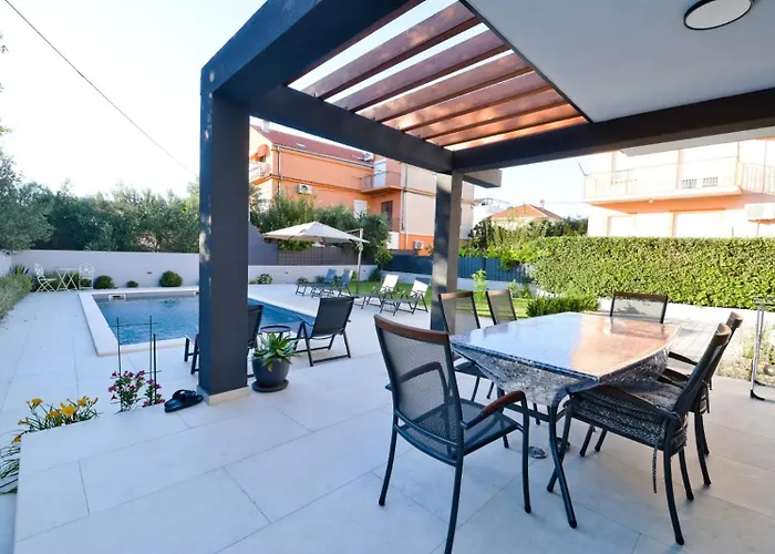 فيلة House Vito *