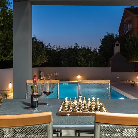 Villa House Vito *