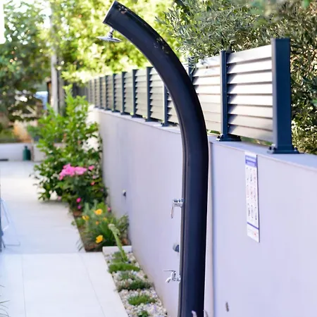 Vila House Vito